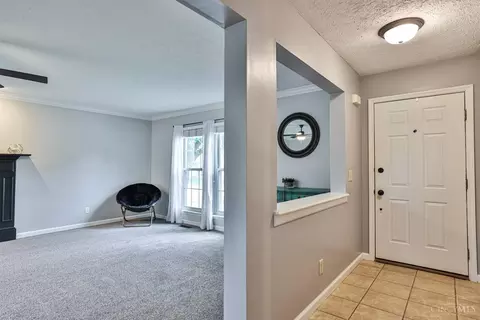 Entry Way - 4155 Cannon Gate Dr, Cincinnati, OH 45245 photo 2 of 3