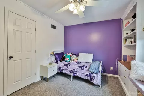 Bedroom - 4155 Cannon Gate Dr, Cincinnati, OH 45245 photo 7 of 7
