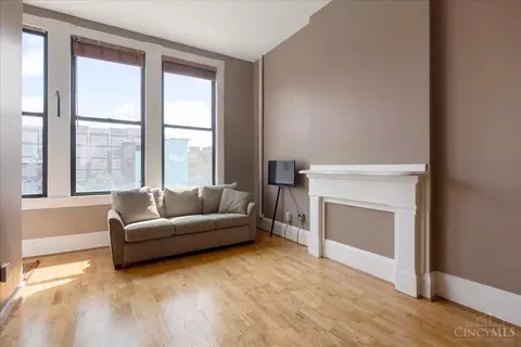 Living - 1207 Vine St, Cincinnati, OH 45202 photo 1 of 3