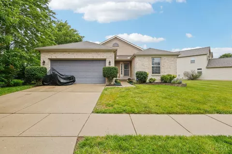 185 Heffron Cir, Hamilton Township, OH 45039