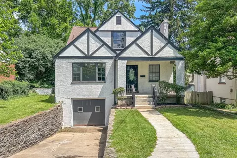 2620 Canterbury Ave, Golf Manor, OH 45237