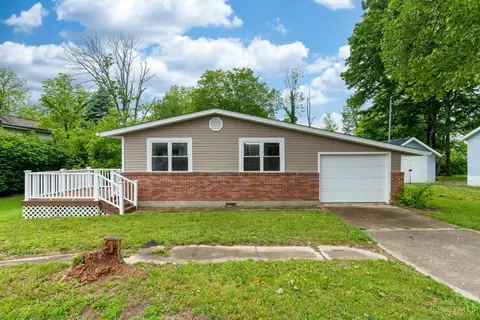 120 Fancy St, Blanchester, OH 45107