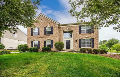 7560 Tylers Hill Ct, West Chester, OH 45069