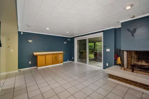 9960 Daly Rd, Cincinnati, OH 45231 photo 27