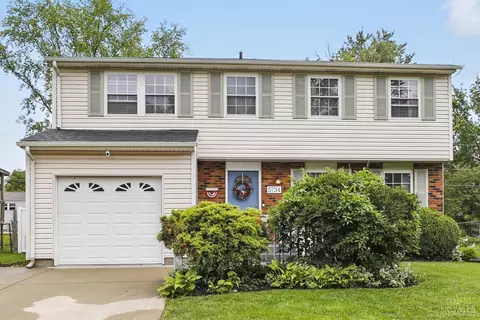 5734 Crabapple Way Dr, Milford, OH 45150