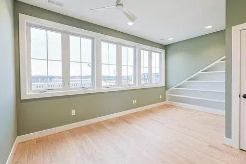 2901 Three Oaks Ln, Cincinnati, OH 45209 photo 18