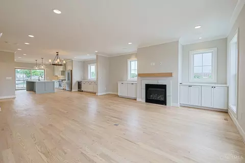 2901 Three Oaks Ln, Cincinnati, OH 45209 photo 5