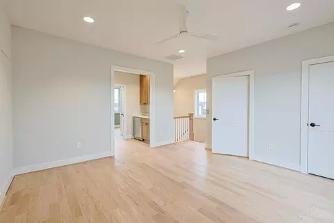 2901 Three Oaks Ln, Cincinnati, OH 45209 photo 21