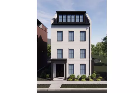 2901 Three Oaks Ln, Cincinnati, OH 45209