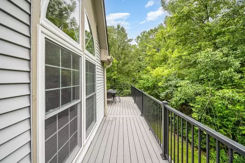 Exterior - 5543 Regimental Pl, Cincinnati, OH 45239 photo 5 of 7