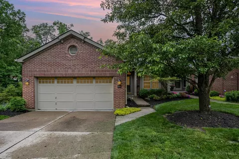 5543 Regimental Pl, Cincinnati, OH 45239