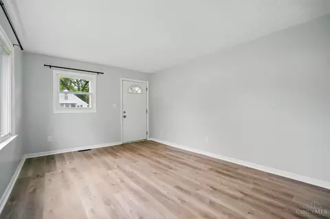 Living - 11970 Fifth Ave, Cincinnati, OH 45249 photo 2 of 2