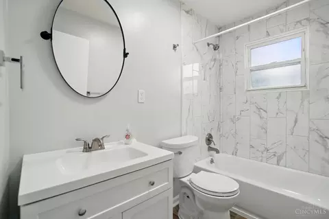 Bath - 11970 Fifth Ave, Cincinnati, OH 45249 photo 1 of 3