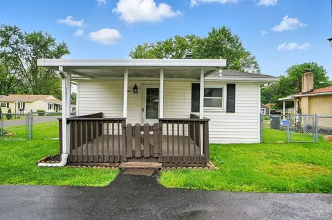 Exterior - 11970 Fifth Ave, Cincinnati, OH 45249 photo 2 of 4