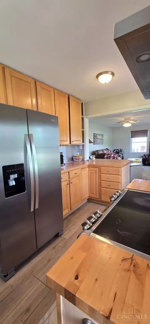 821 Cherry St, Blanchester, OH 45107 photo 17