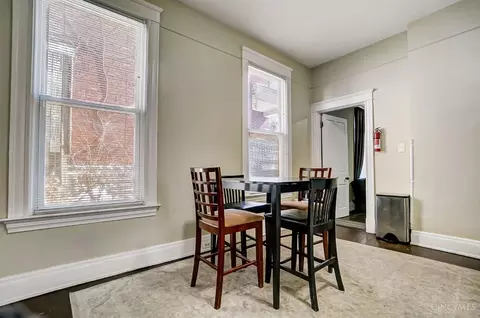 Dining - 318 Warner St, Cincinnati, OH 45219 photo 2 of 3