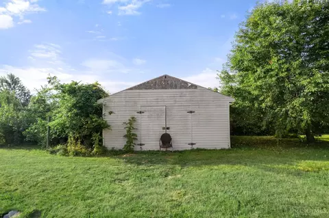 7620 Lyons Rd, Lewis Twp, OH 45121 photo 14