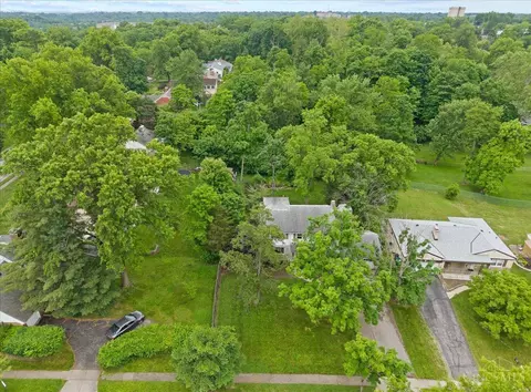 2917 Westbrook Dr, Cincinnati, OH 45238 photo 30