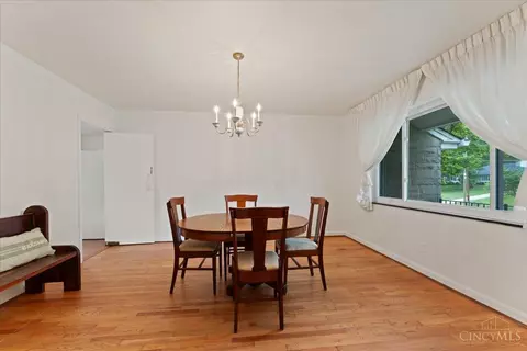 2917 Westbrook Dr, Cincinnati, OH 45238 photo 6