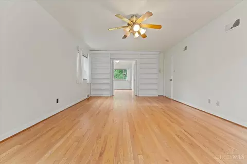2917 Westbrook Dr, Cincinnati, OH 45238 photo 14