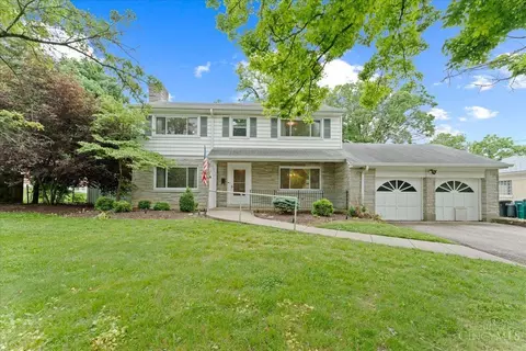 2917 Westbrook Dr, Cincinnati, OH 45238