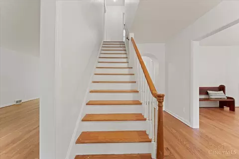 2917 Westbrook Dr, Cincinnati, OH 45238 photo 12