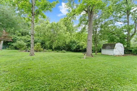 2917 Westbrook Dr, Cincinnati, OH 45238 photo 3