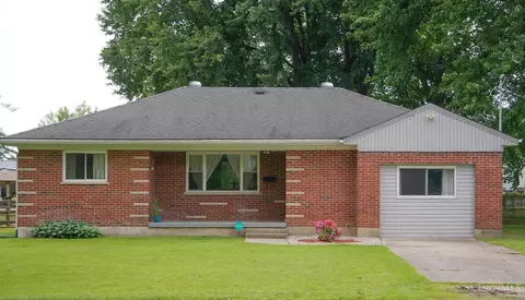 208 Supinger Rd, Blanchester, OH 45107