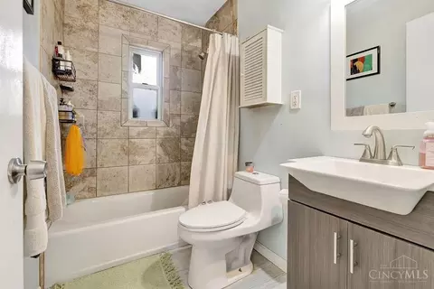 5778 Eula Ave, Cincinnati, OH 45248 photo 14