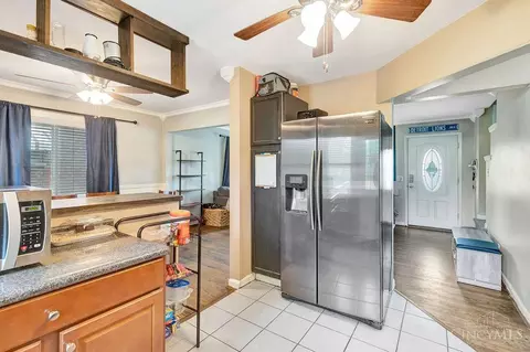 5778 Eula Ave, Cincinnati, OH 45248 photo 8