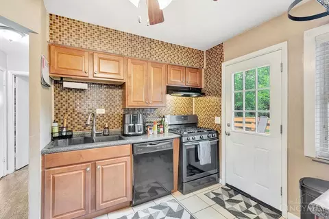 5778 Eula Ave, Cincinnati, OH 45248 photo 10