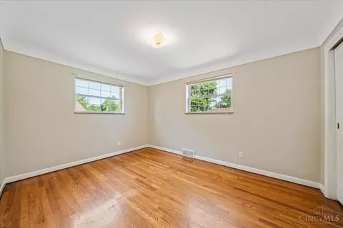 8679 Elmtree Ave, Cincinnati, OH 45231 photo 14