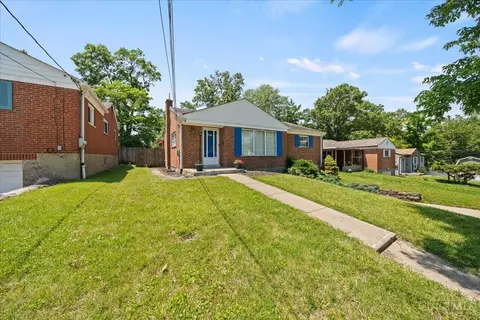 8679 Elmtree Ave, Cincinnati, OH 45231 photo 2