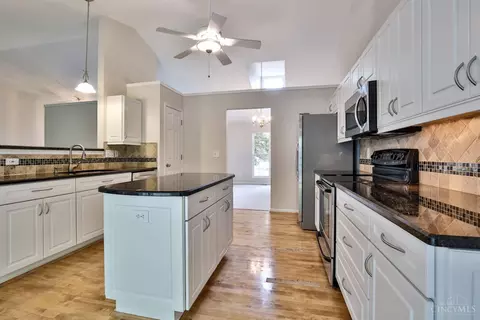 Kitchen - 4190 Brandonmore Dr, Cincinnati, OH 45255 photo 1 of 3
