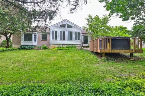 Exterior - 4190 Brandonmore Dr, Cincinnati, OH 45255 photo 3 of 5