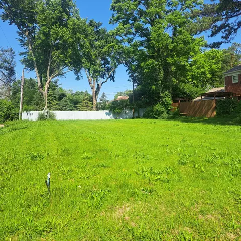 3467 Far Hills Ave, Kettering, OH 45429