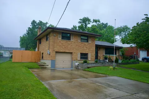 1062 Thunderbird Ave, Cincinnati, OH 45231