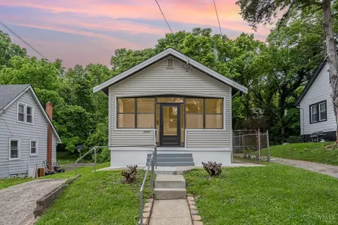 3935 Herron Ave, Cincinnati, OH 45223