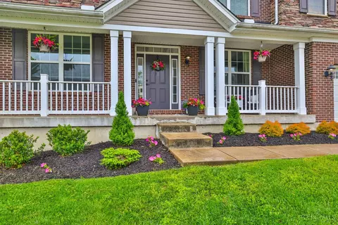 Exterior - 989 Spruce Gln, Morrow, OH 45152 photo 5 of 13