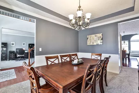 Dining - 989 Spruce Gln, Morrow, OH 45152 photo 2 of 5