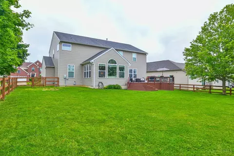 Exterior - 989 Spruce Gln, Morrow, OH 45152 photo 12 of 13