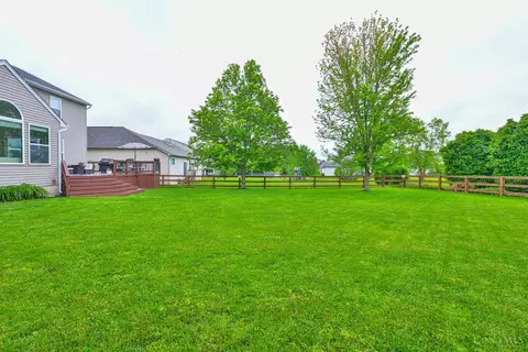 Exterior - 989 Spruce Gln, Morrow, OH 45152 photo 9 of 13