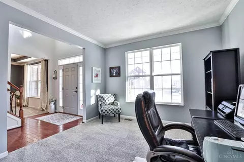 Entry Way - 989 Spruce Gln, Morrow, OH 45152 photo 3 of 8
