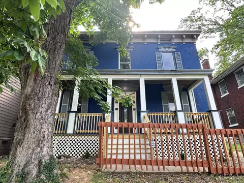Exterior - 3552 Vine St, Cincinnati, OH 45220 photo 2 of 5