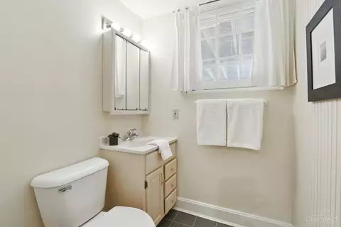 2526 Ritchie Ave, Cincinnati, OH 45208 photo 32
