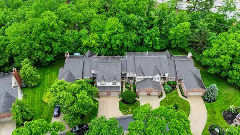 View/Area - 1718 Emerald Glade Ln, Cincinnati, OH 45255 photo 1 of 6
