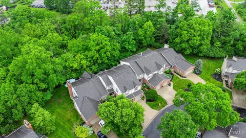 View/Area - 1718 Emerald Glade Ln, Cincinnati, OH 45255 photo 5 of 6
