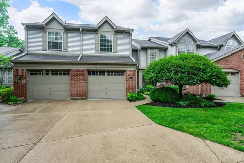 Exterior - 1718 Emerald Glade Ln, Cincinnati, OH 45255 photo 2 of 5