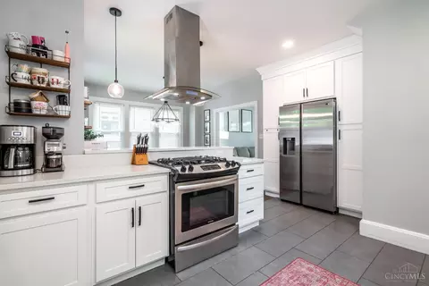 Kitchen - 6606 Britton Ave, Cincinnati, OH 45227 photo 4 of 6