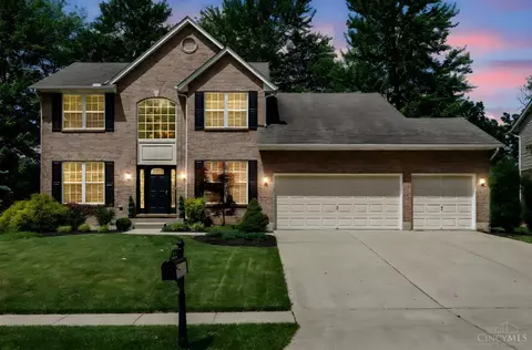 4037 Andora Blvd, Amelia, OH 45102